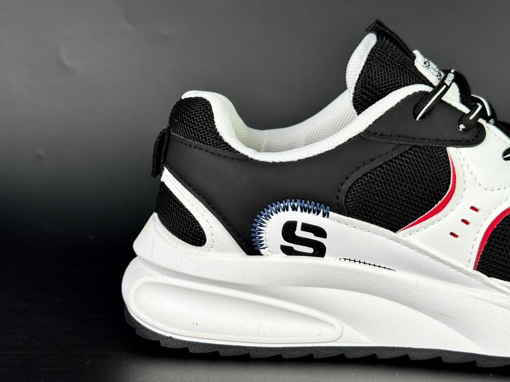 sketchers II noir