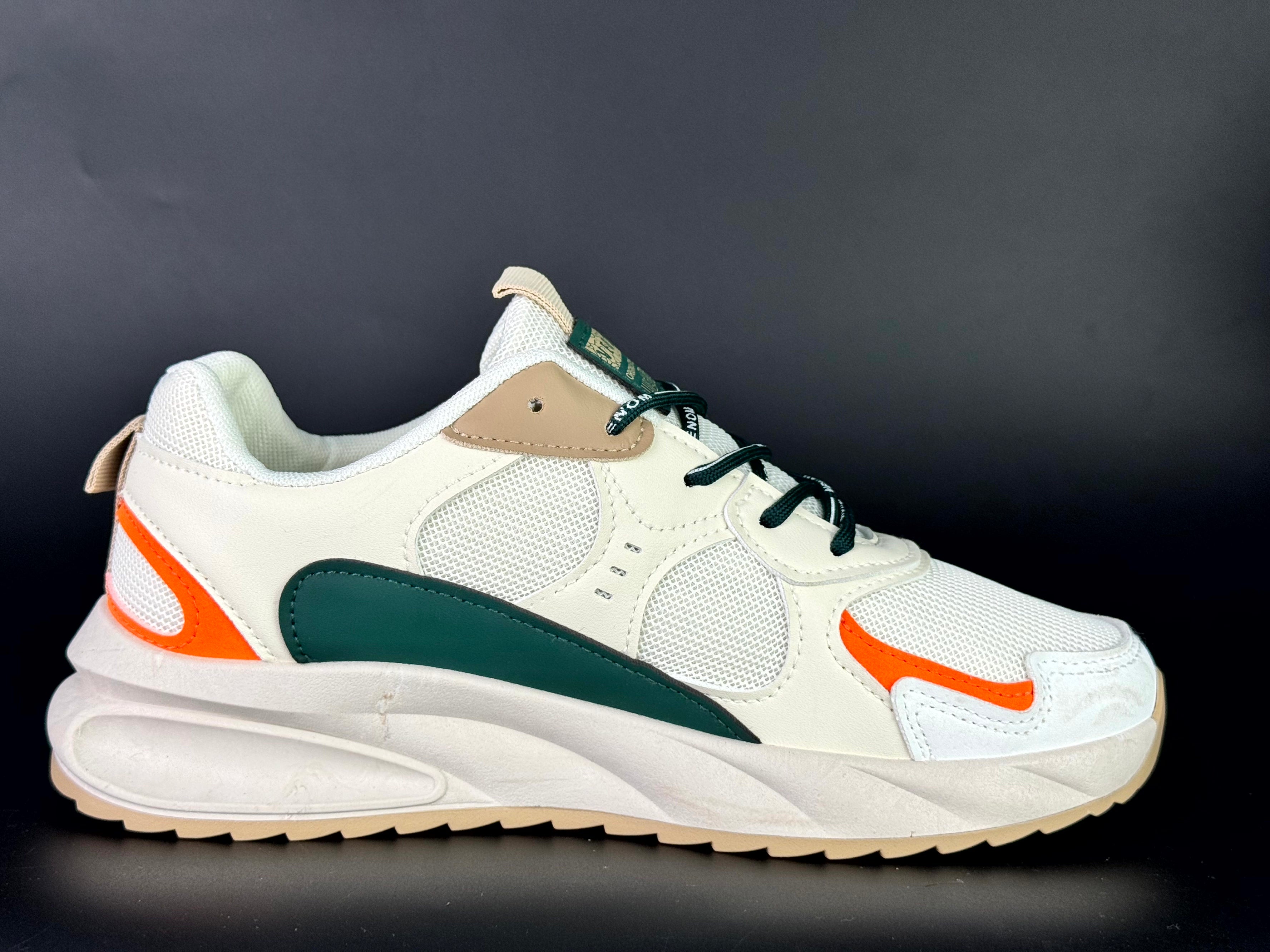 sketchers II beige
