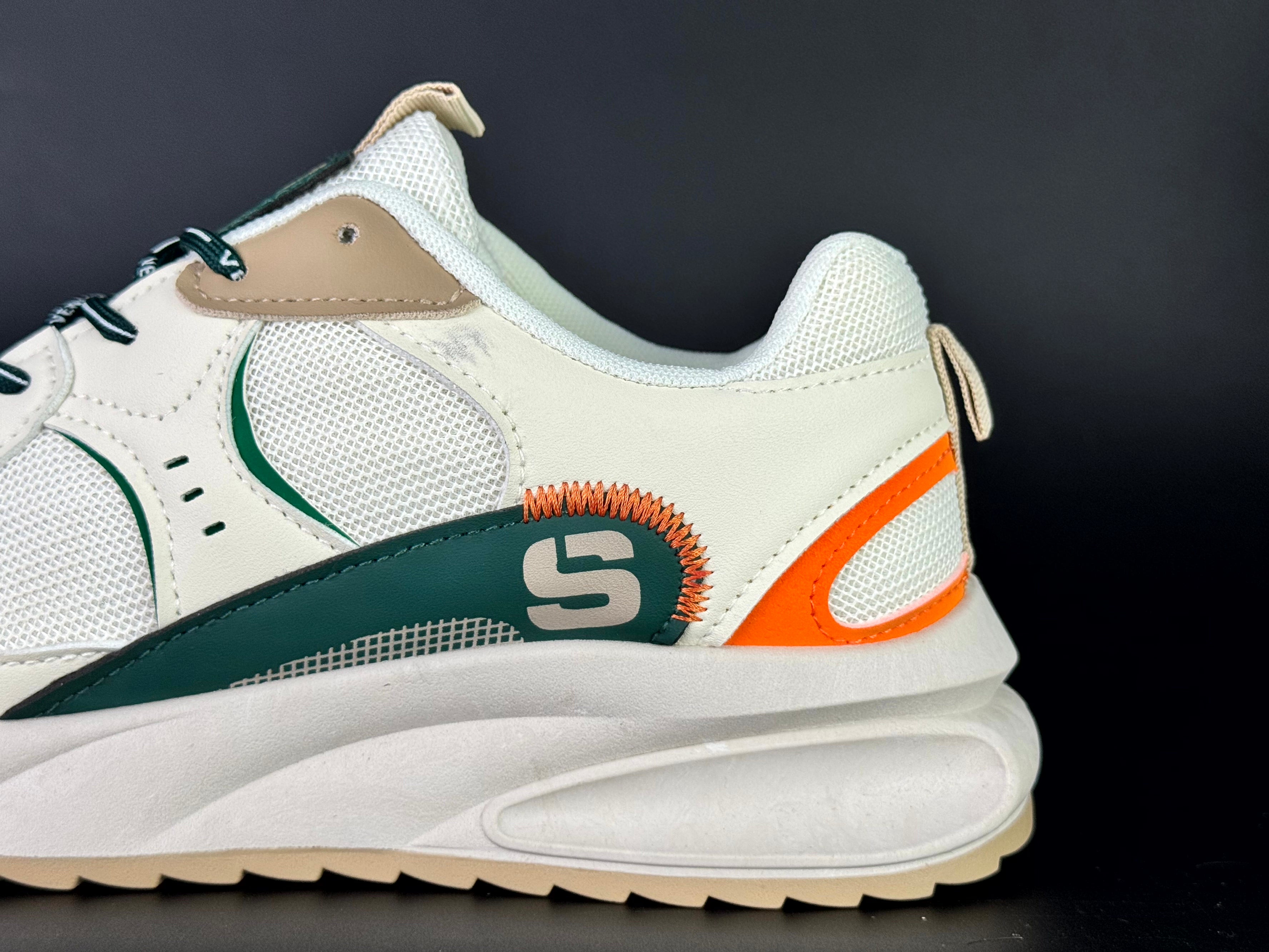 sketchers II beige