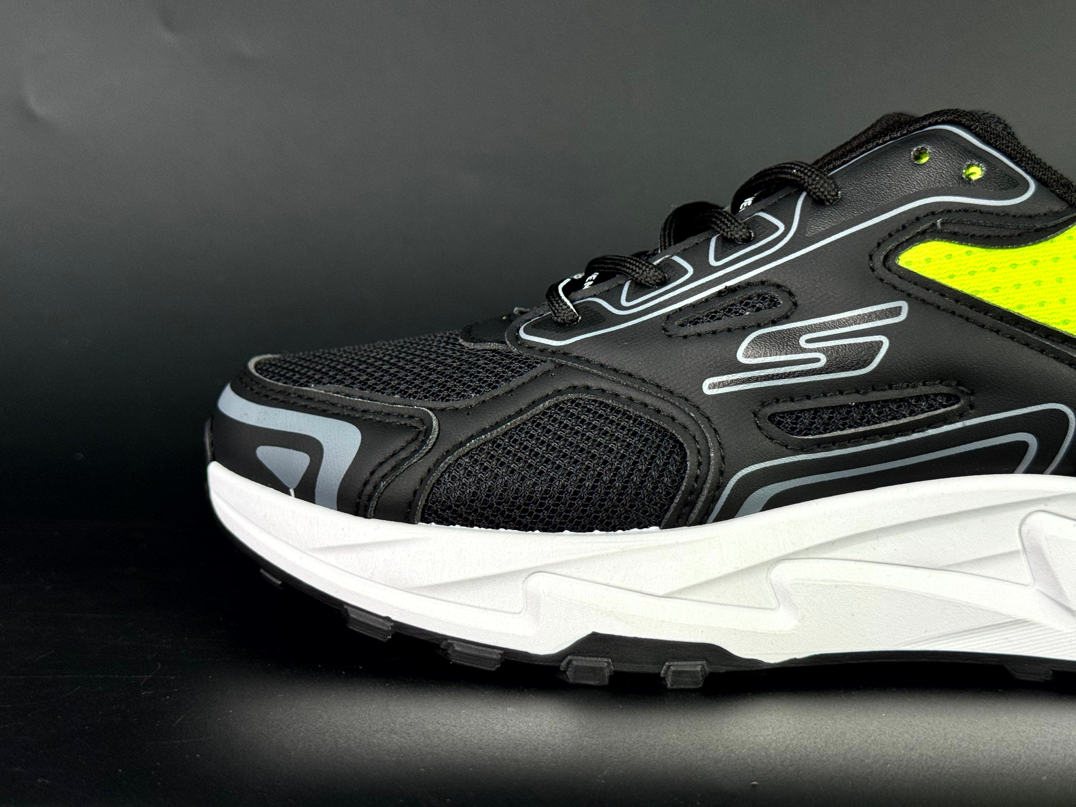sketchers venom III noir