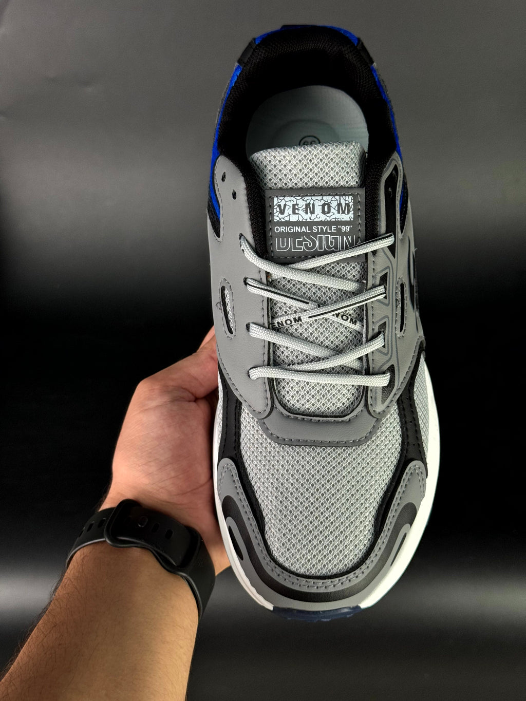 sketchers venom III grise