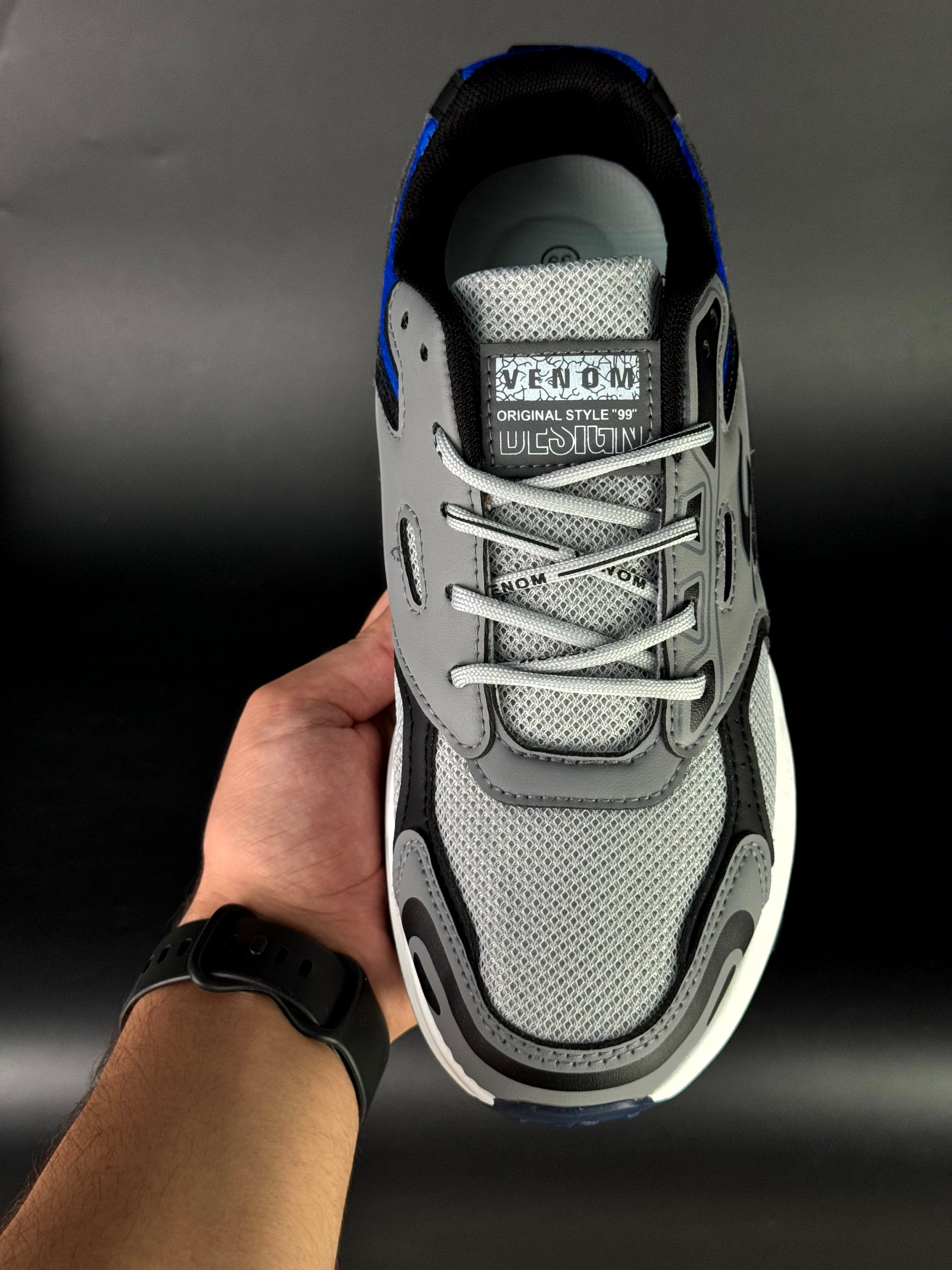 sketchers venom III grise