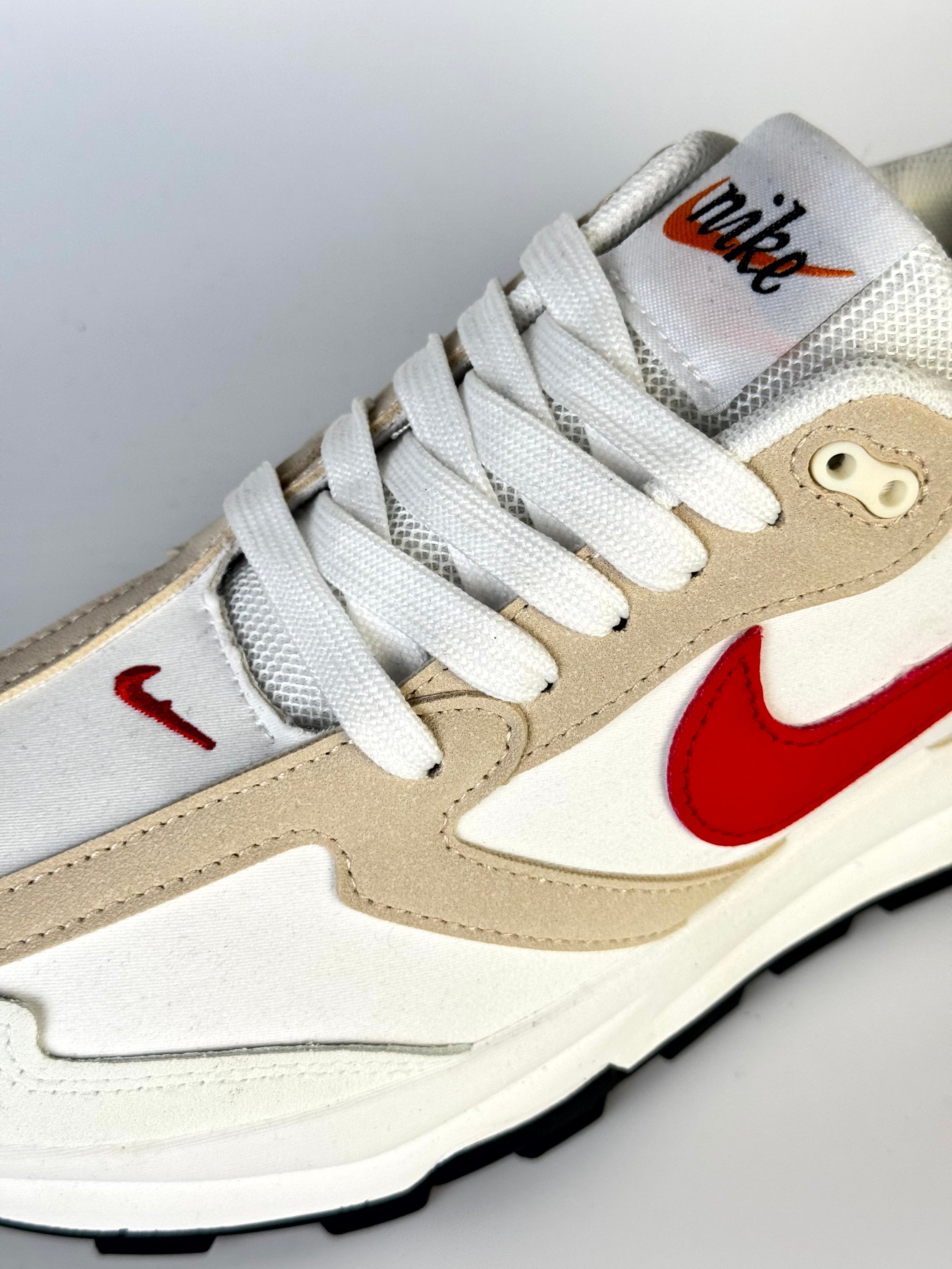 Nike elite high beige