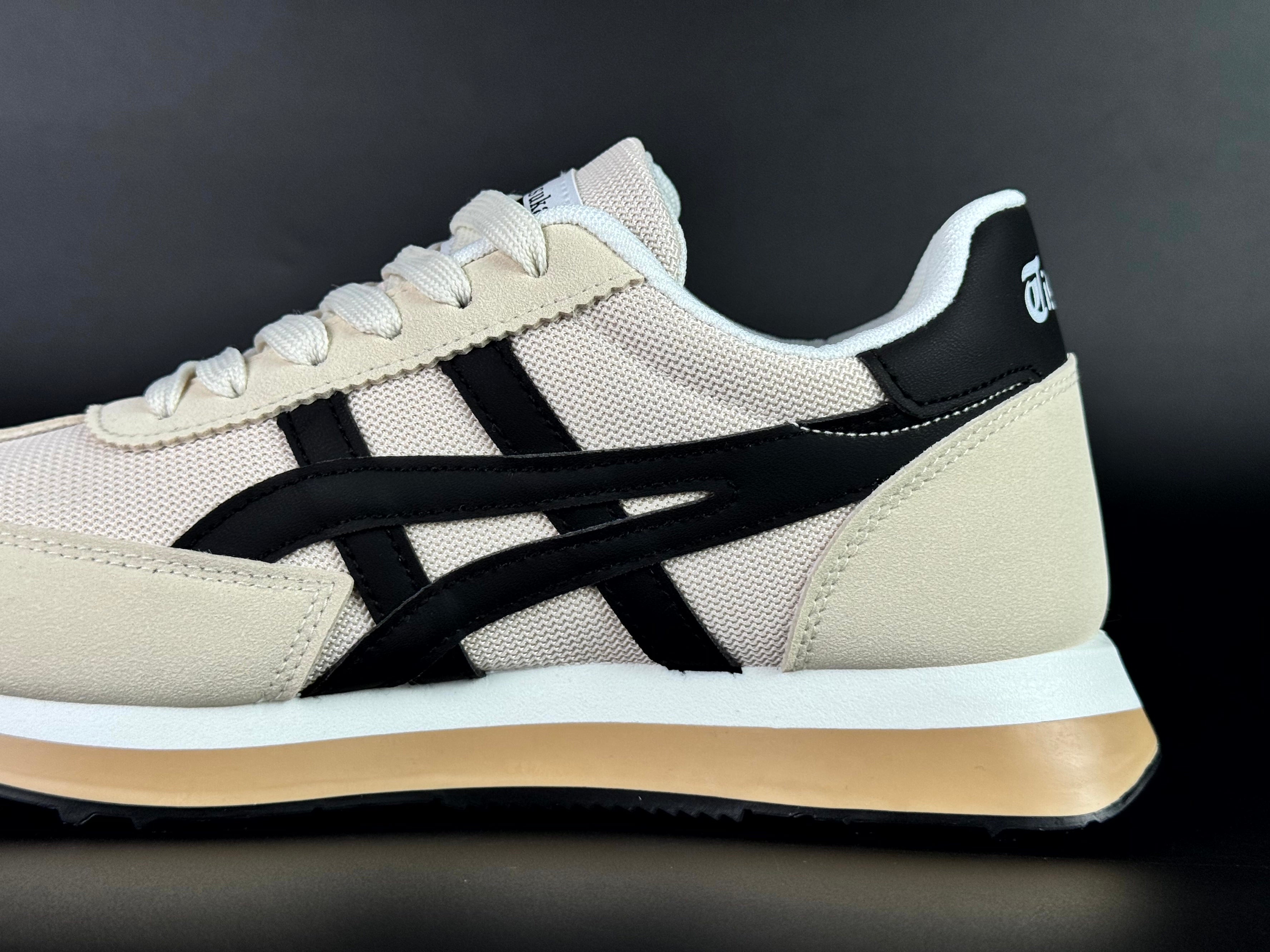 asics EDR 78 beige/noir