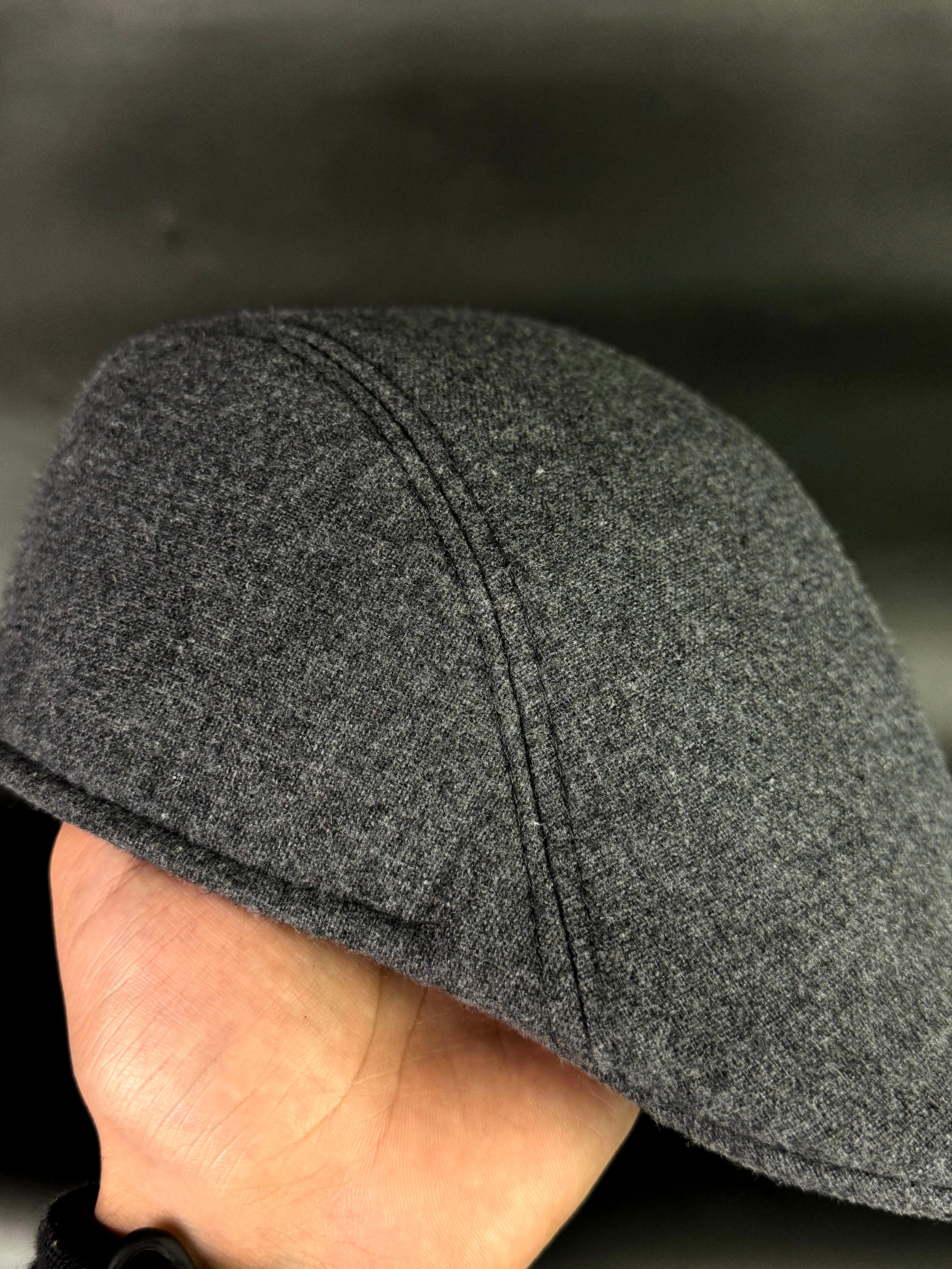 beret gris