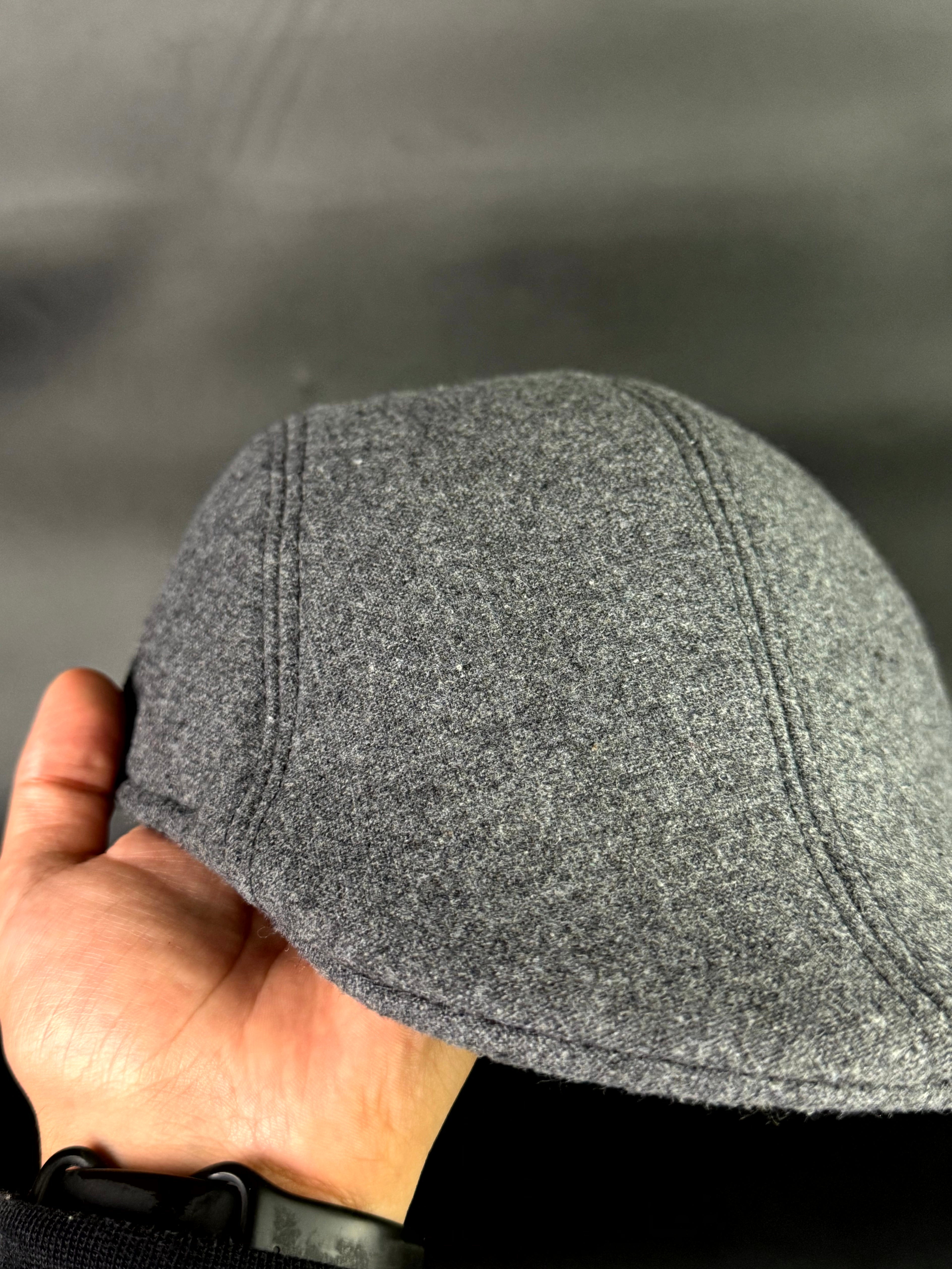 beret gris