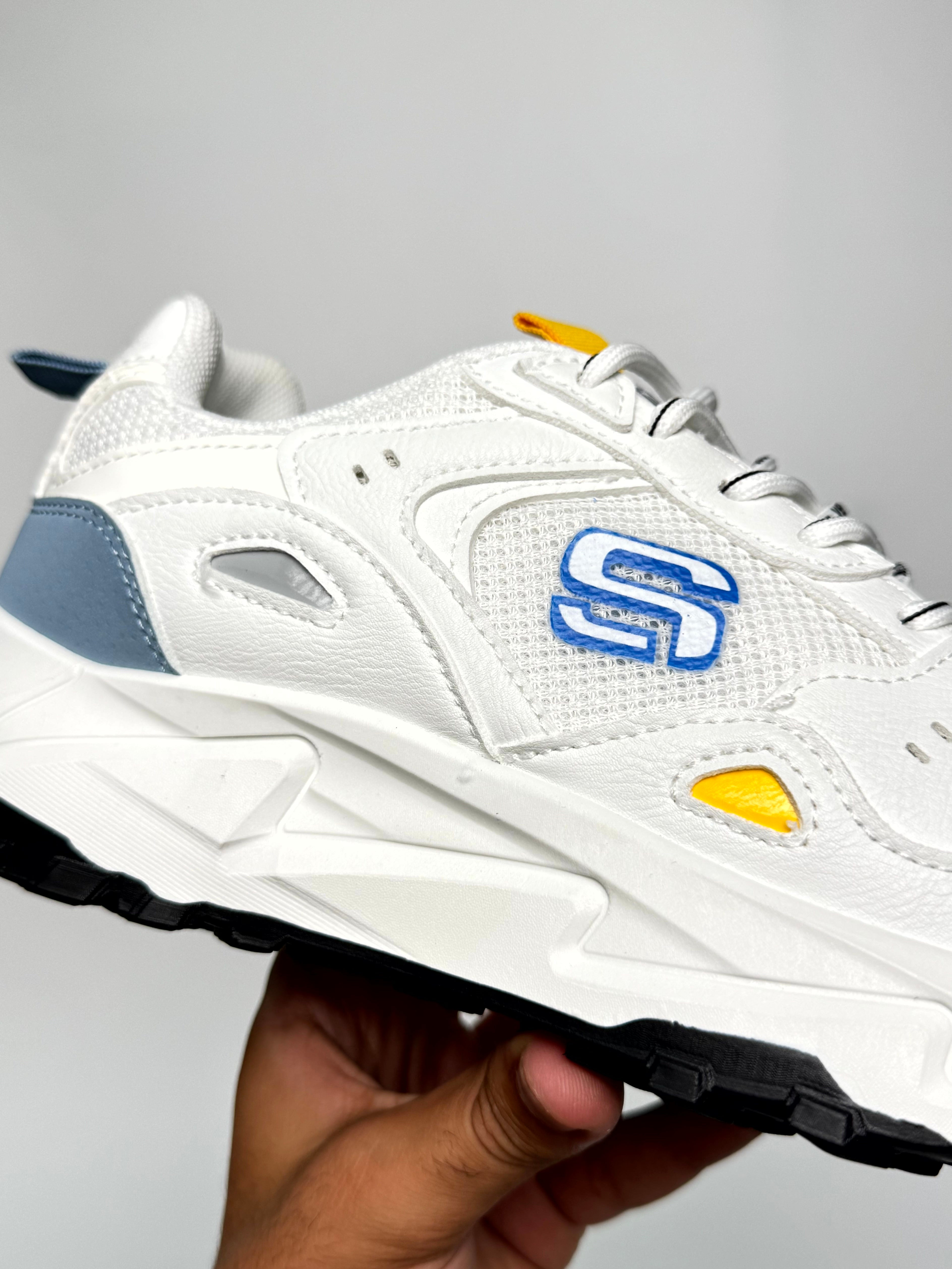 sketchers venom blanche
