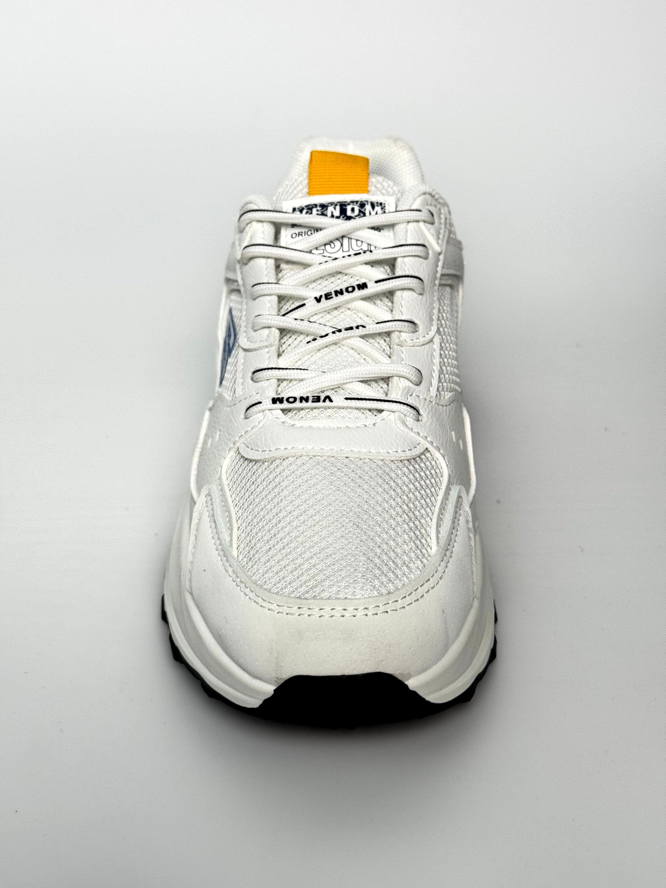 sketchers venom blanche