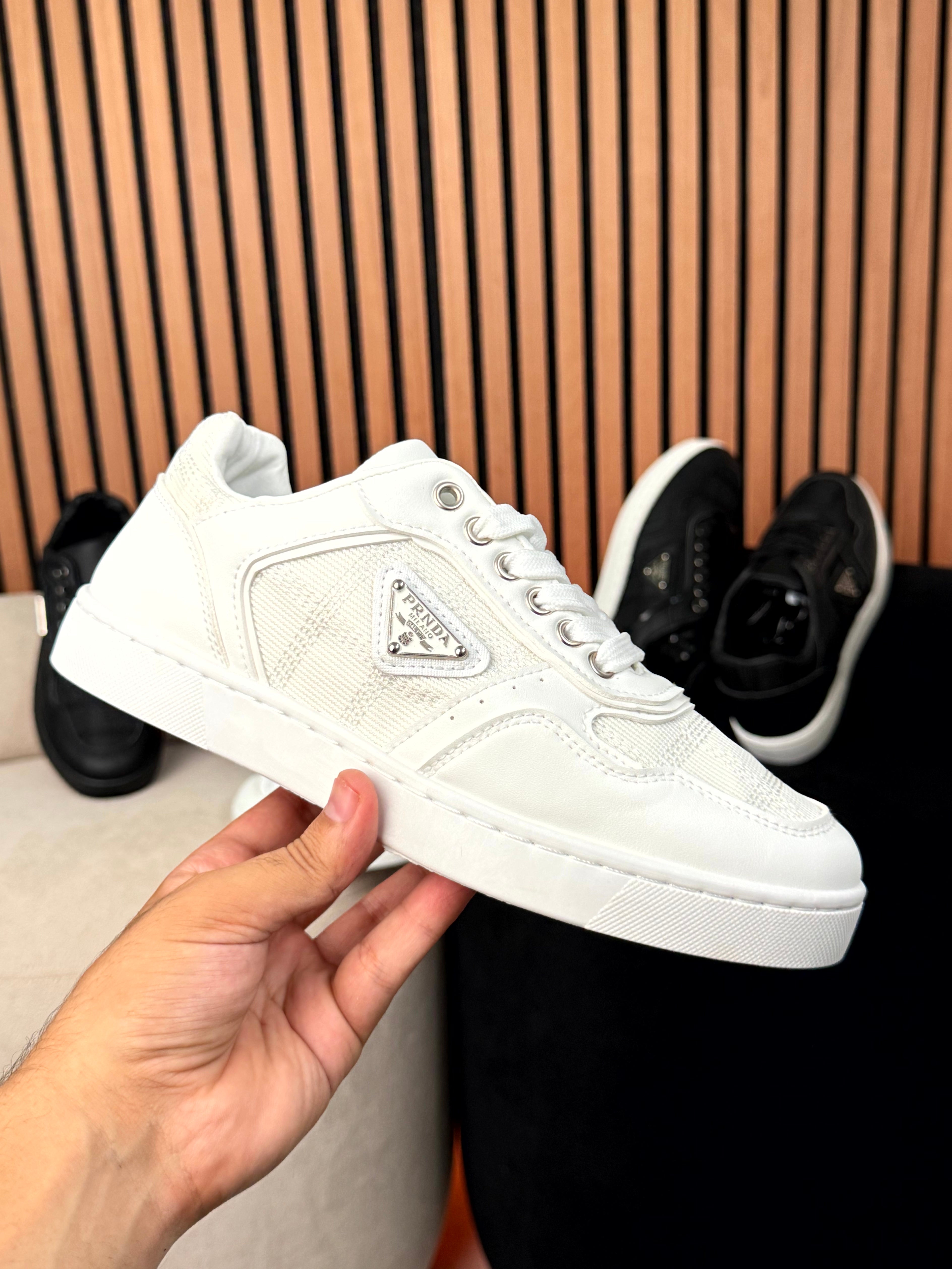 PRADA Critian Le boutin white white