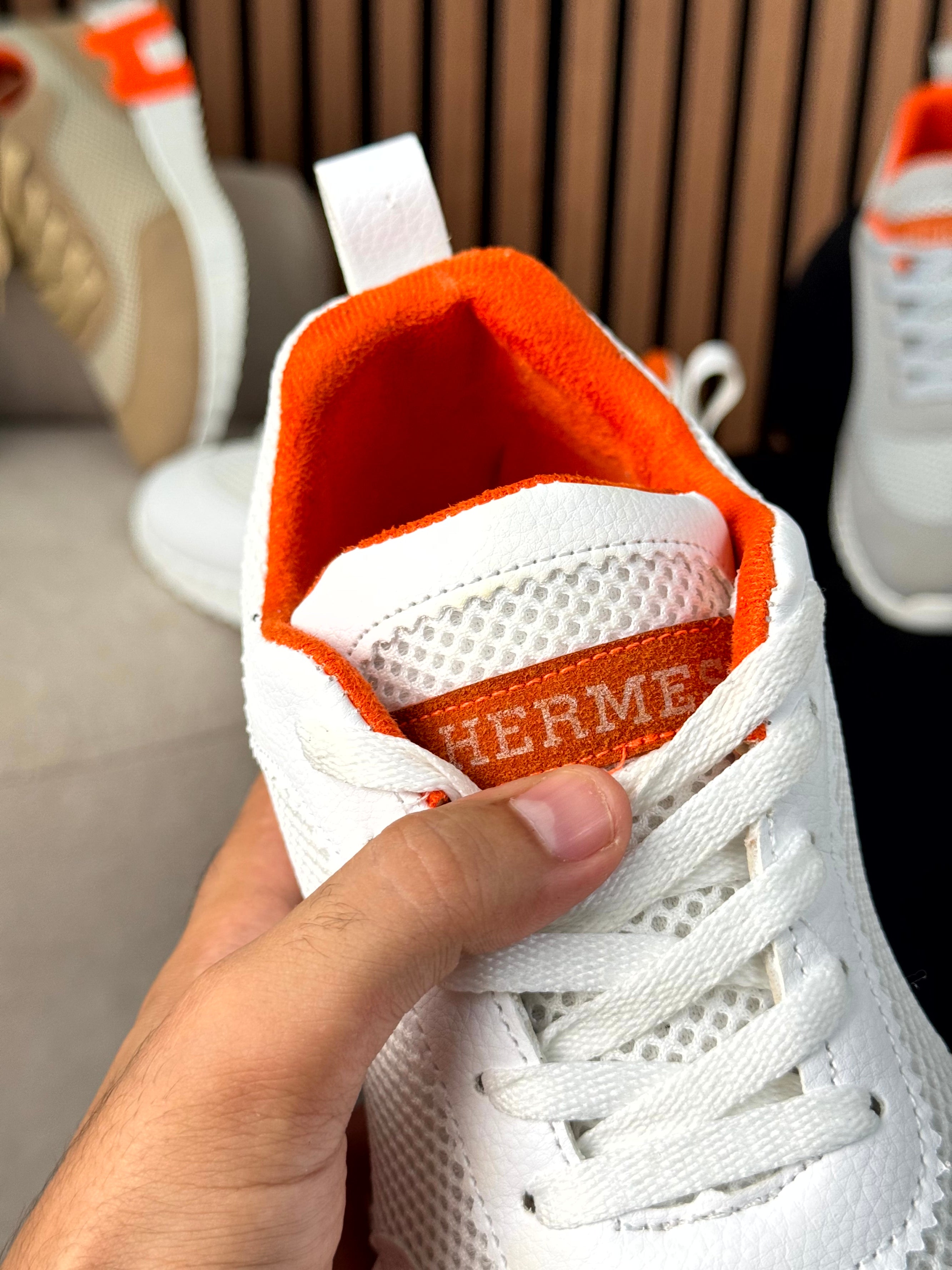 Hermes blanche