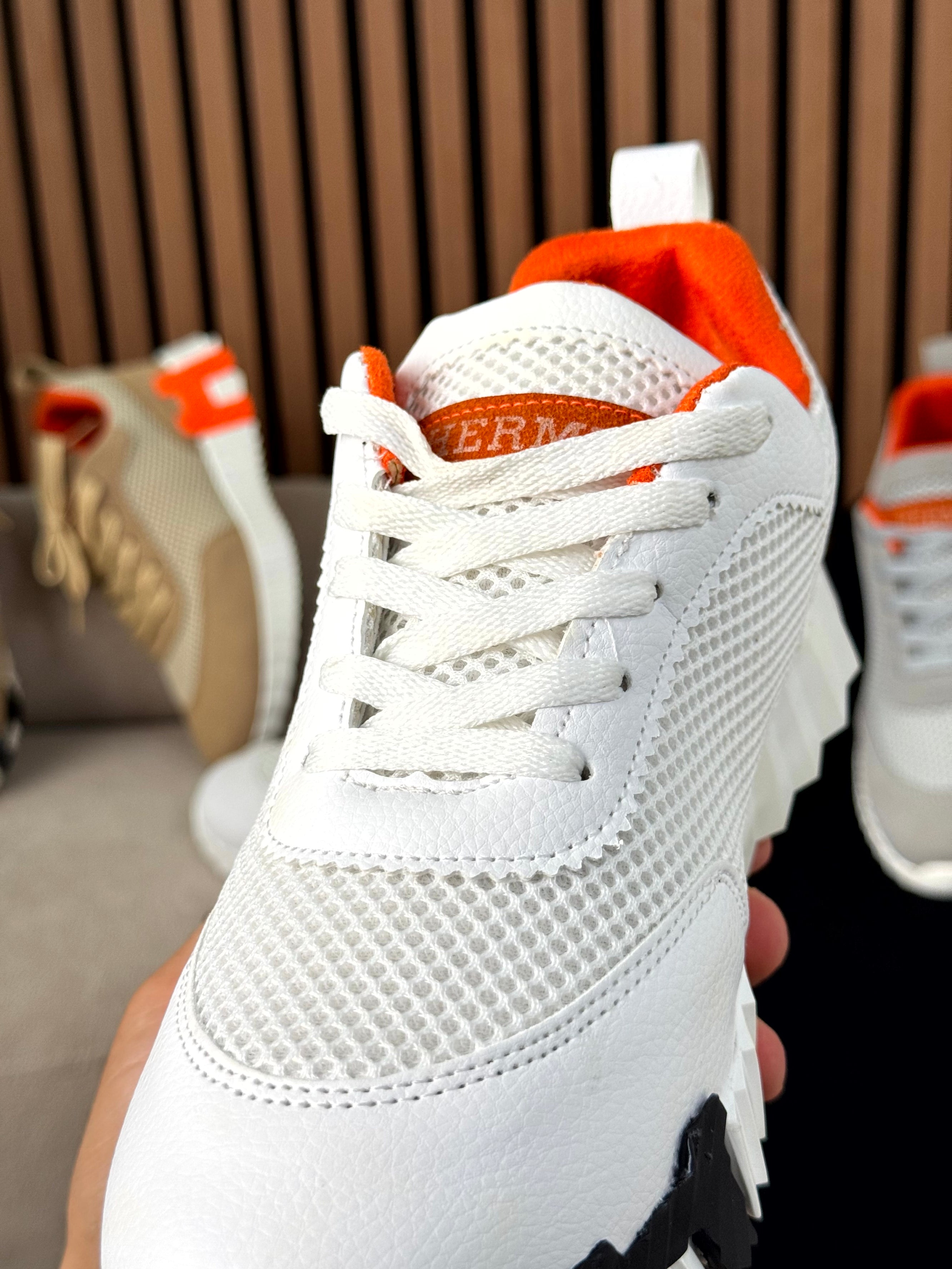 Hermes blanche