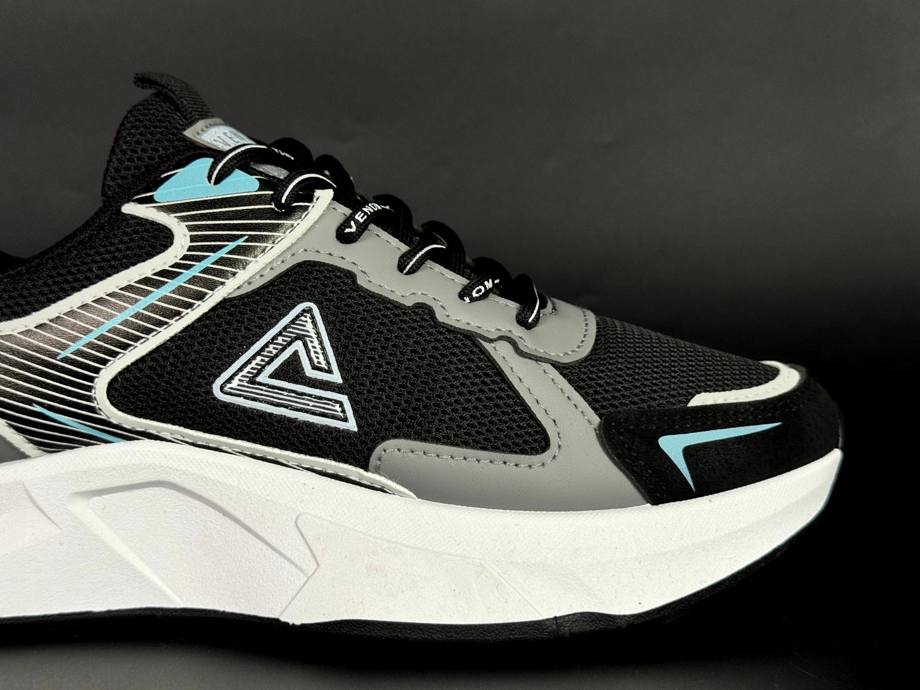 peak venom runner 1 black