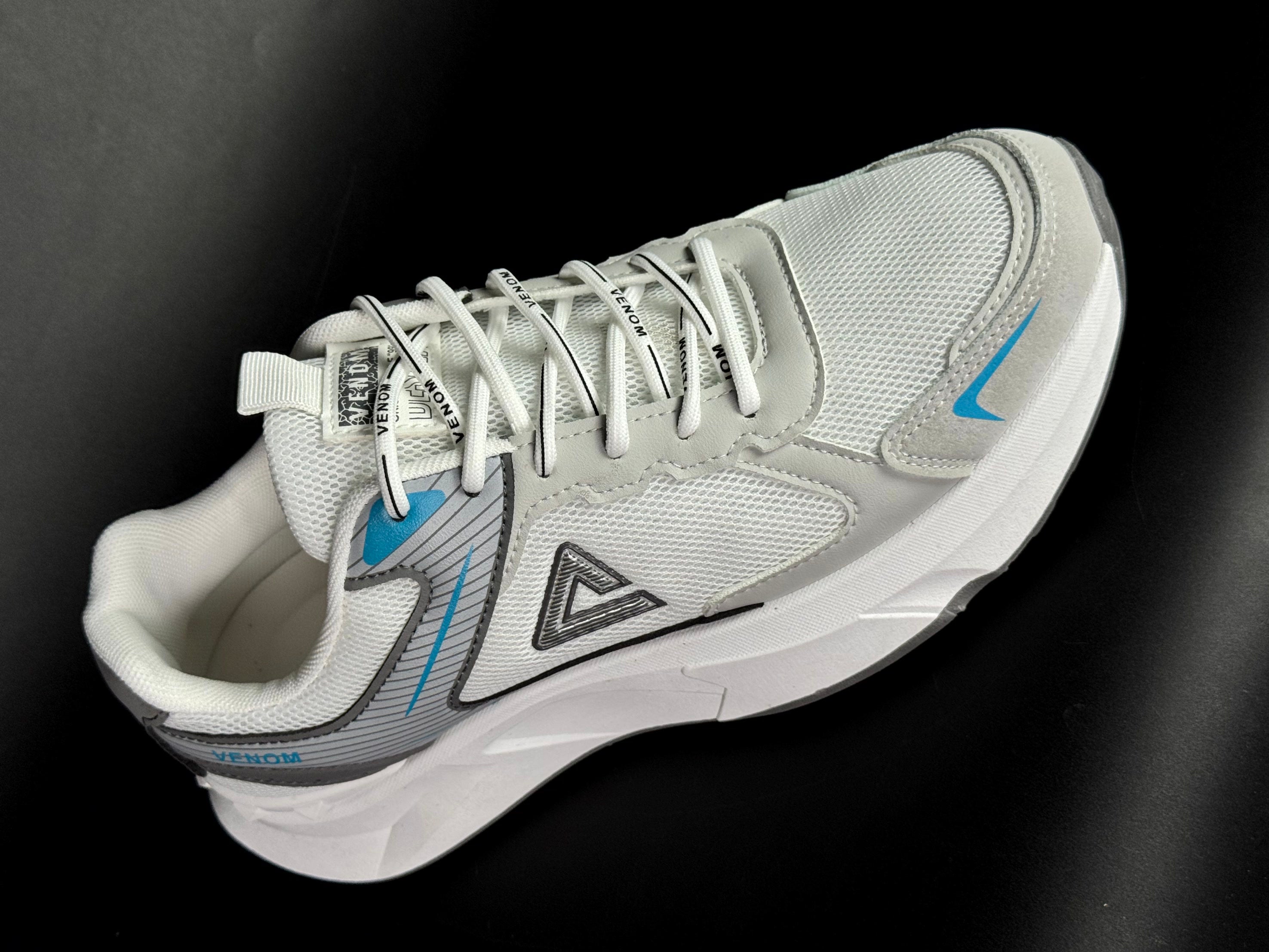 peak venom runner 1  grey