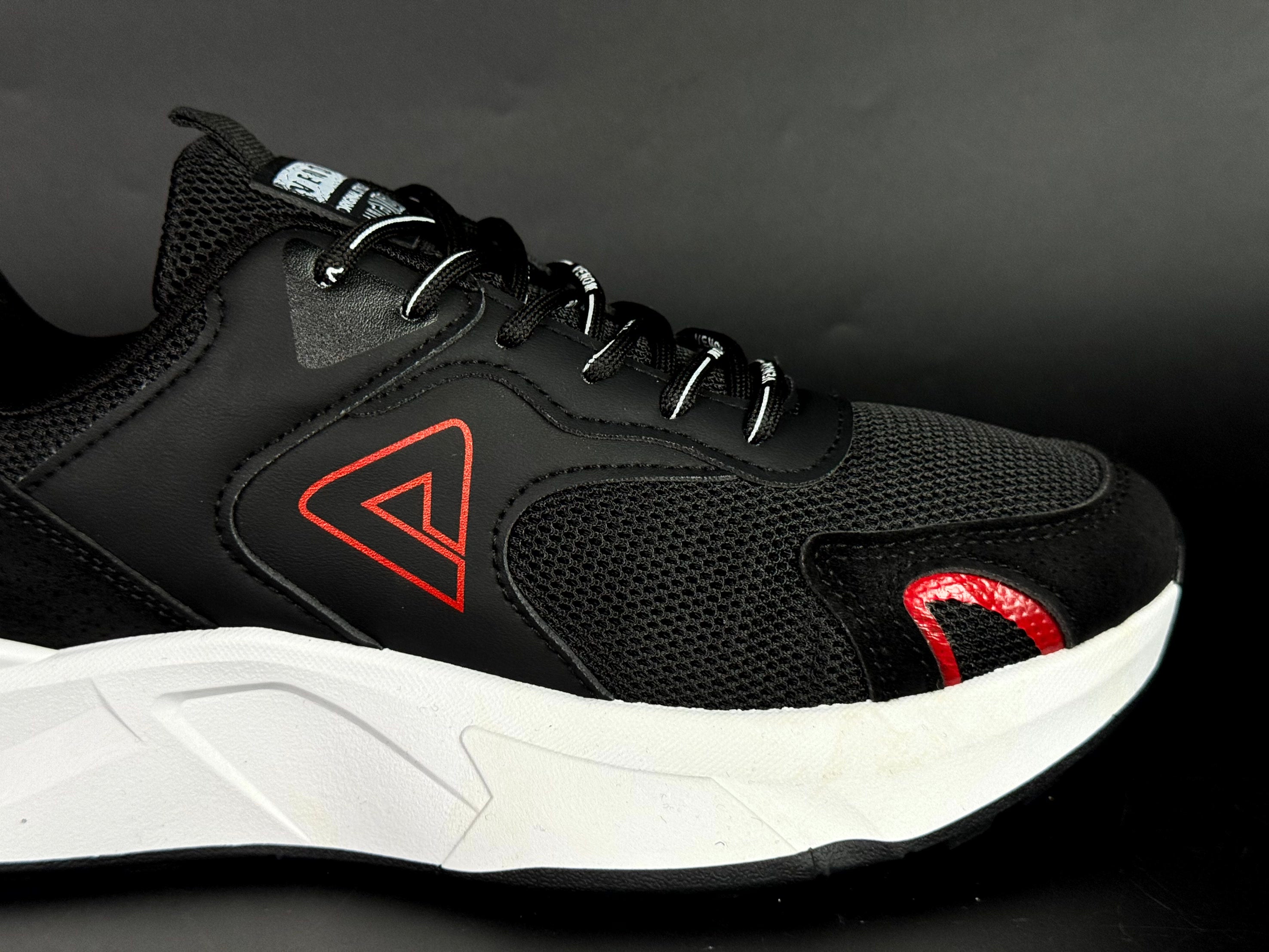 peak venom runner 2 black
