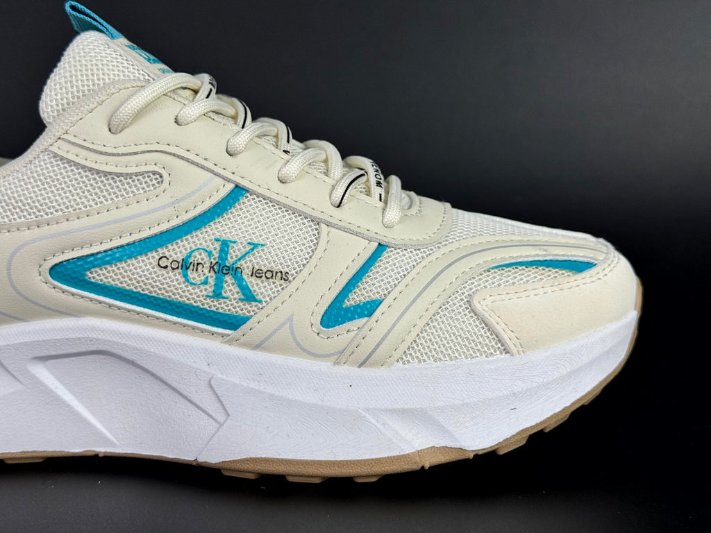 Calvin Klein venom beige