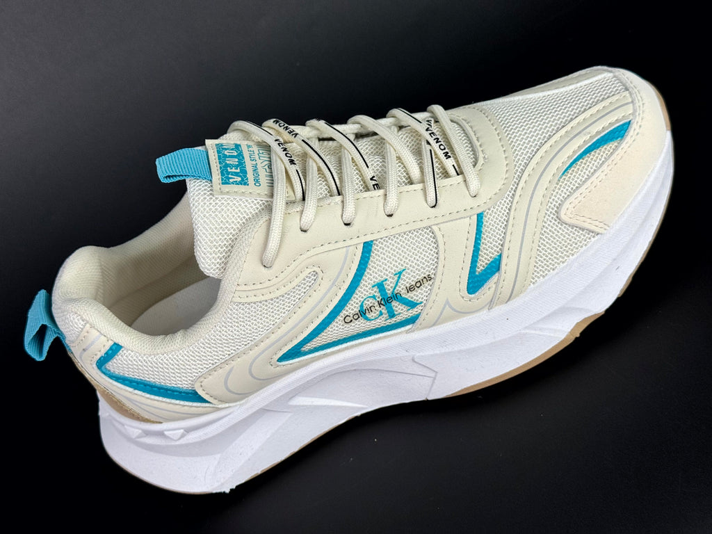 Calvin Klein venom beige