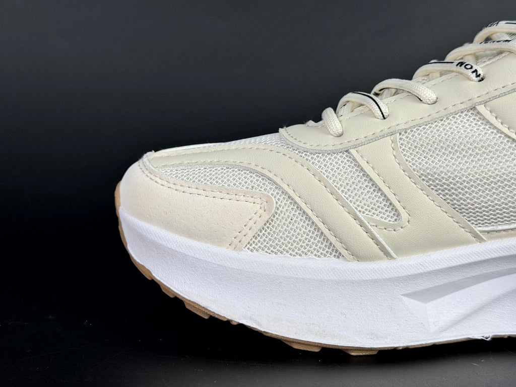 Calvin Klein venom beige