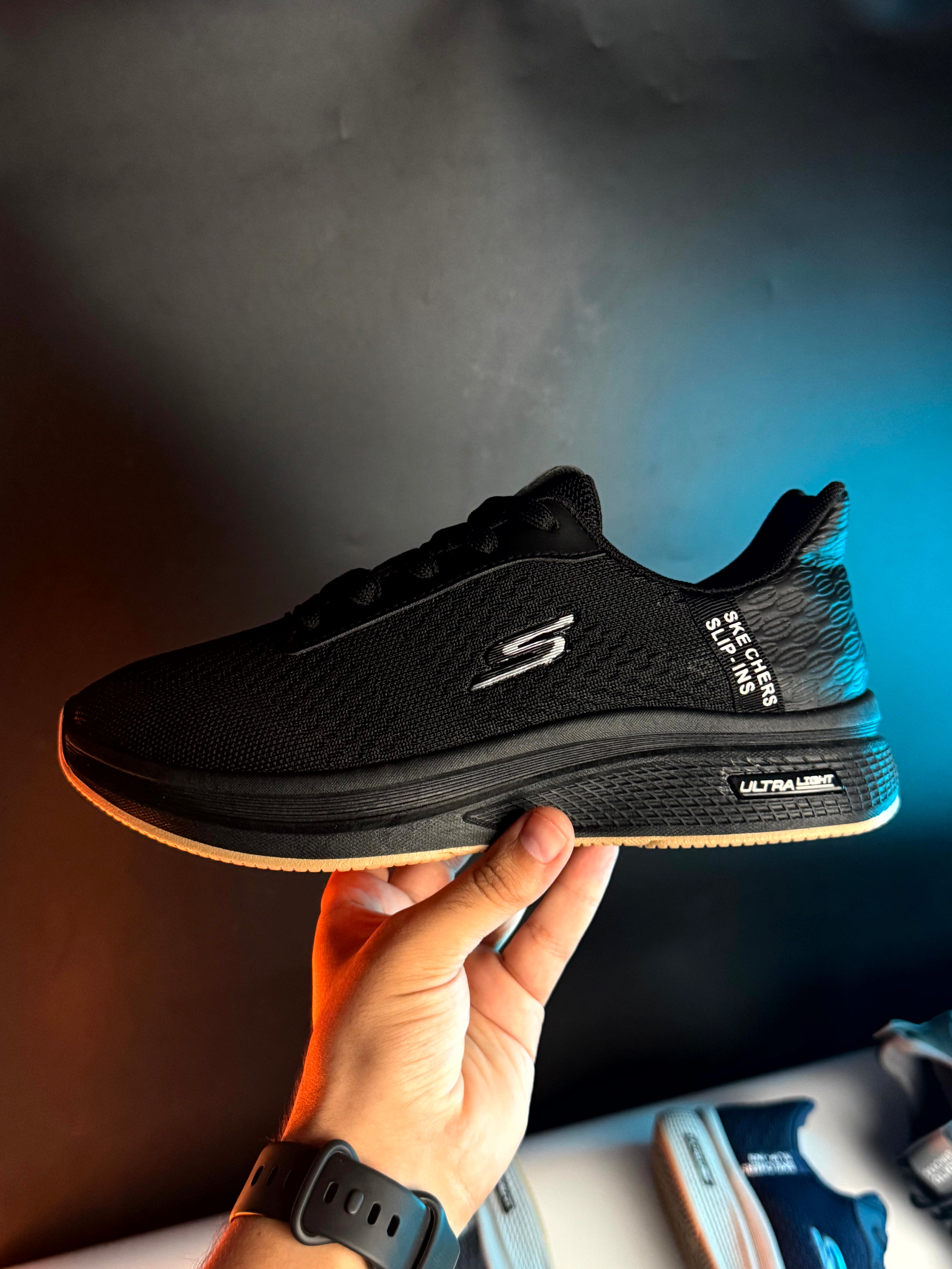 sketchers ultralight ins noir
