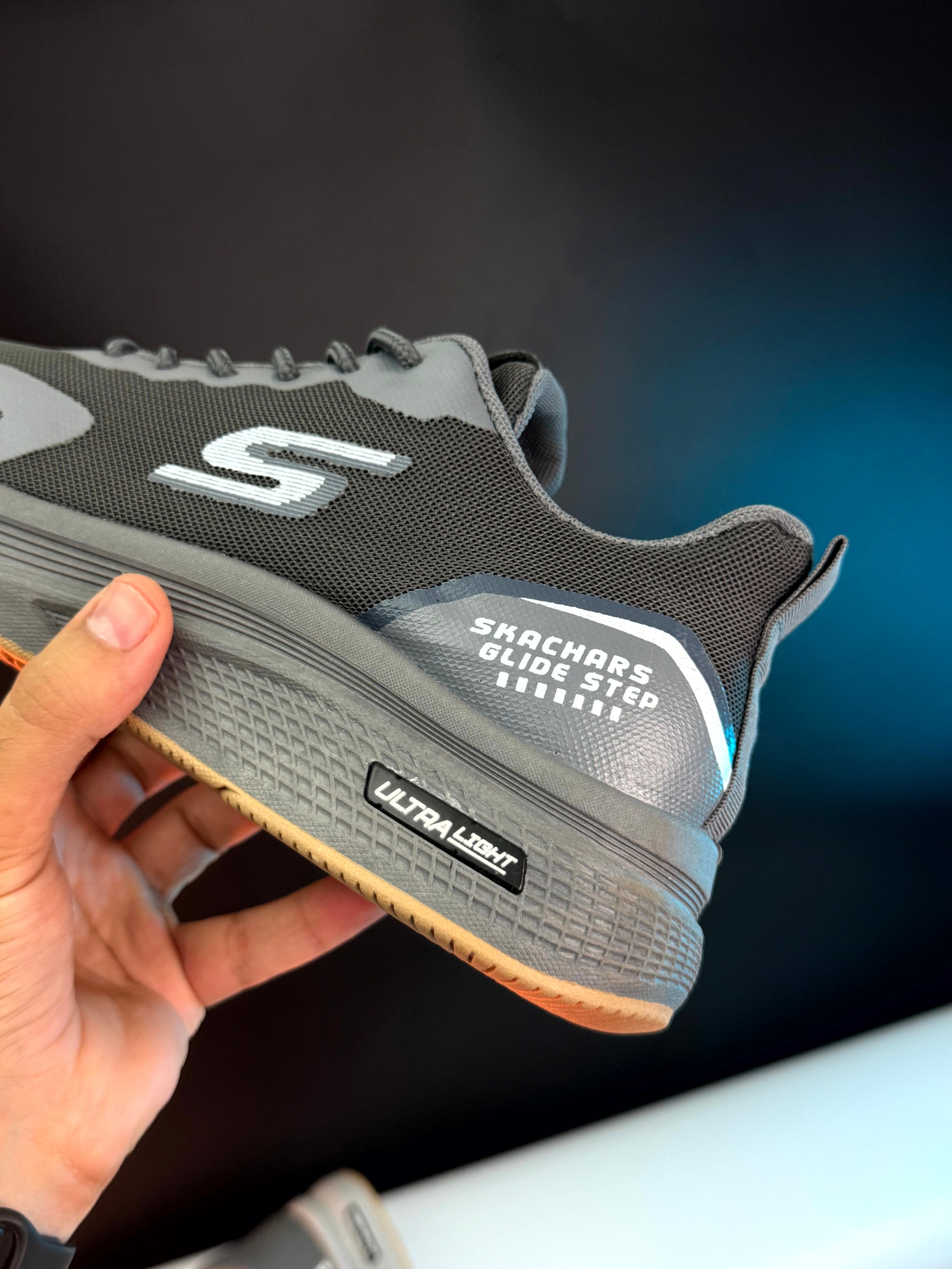 sketchers ultralight step grise