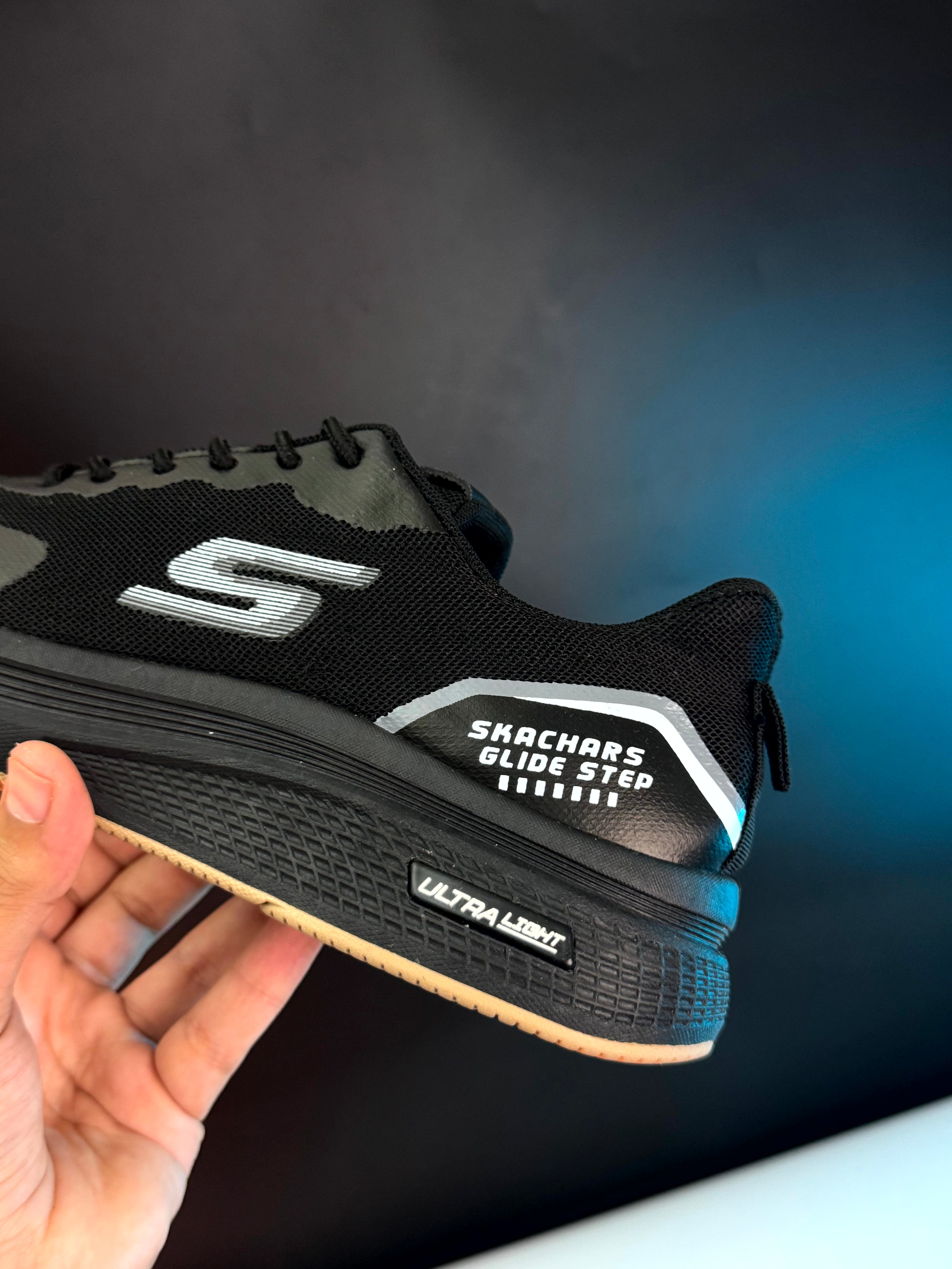 sketchers ultralight step noir