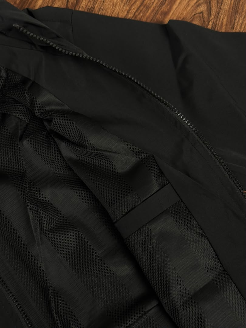 Casual outdoor black
