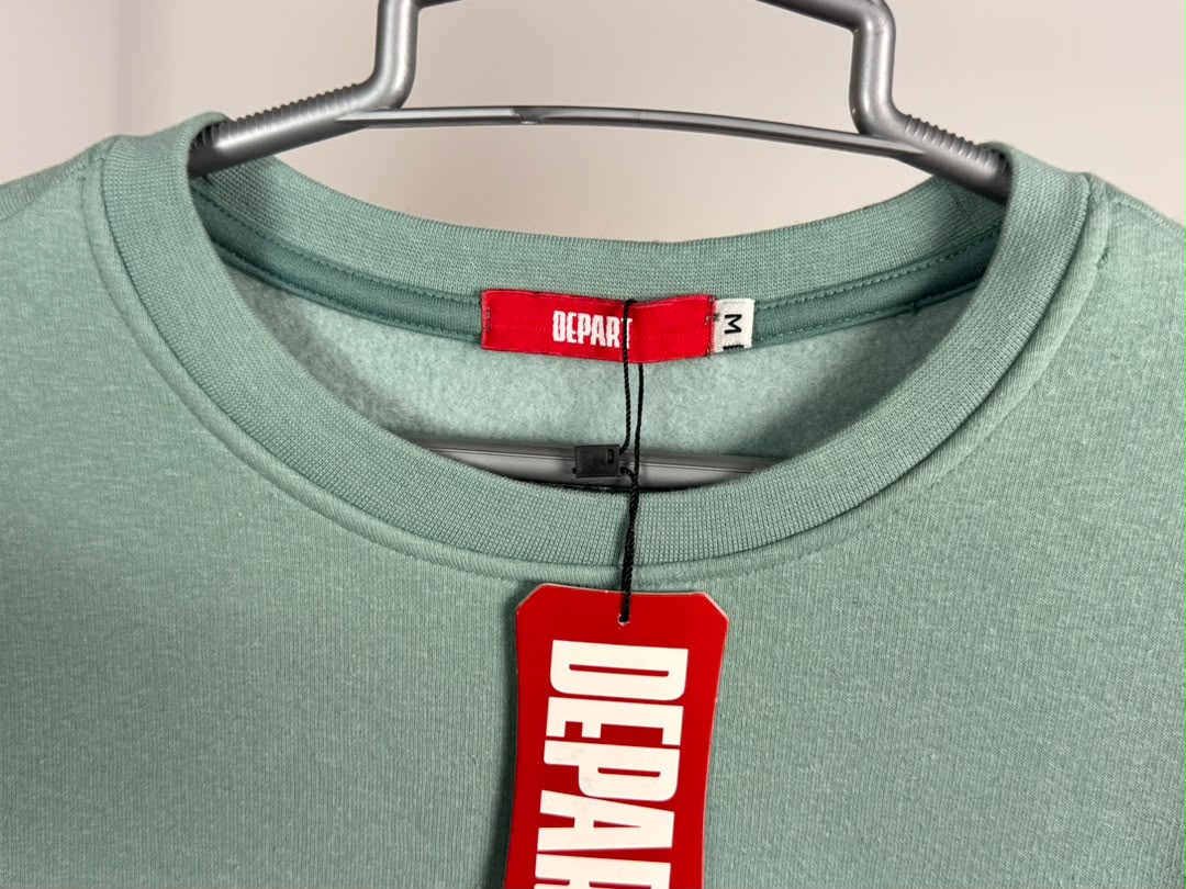 Original Depart sweatshirt pastel green