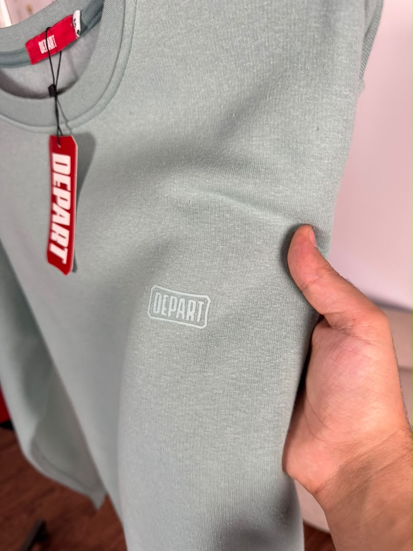 Original Depart sweatshirt pastel green