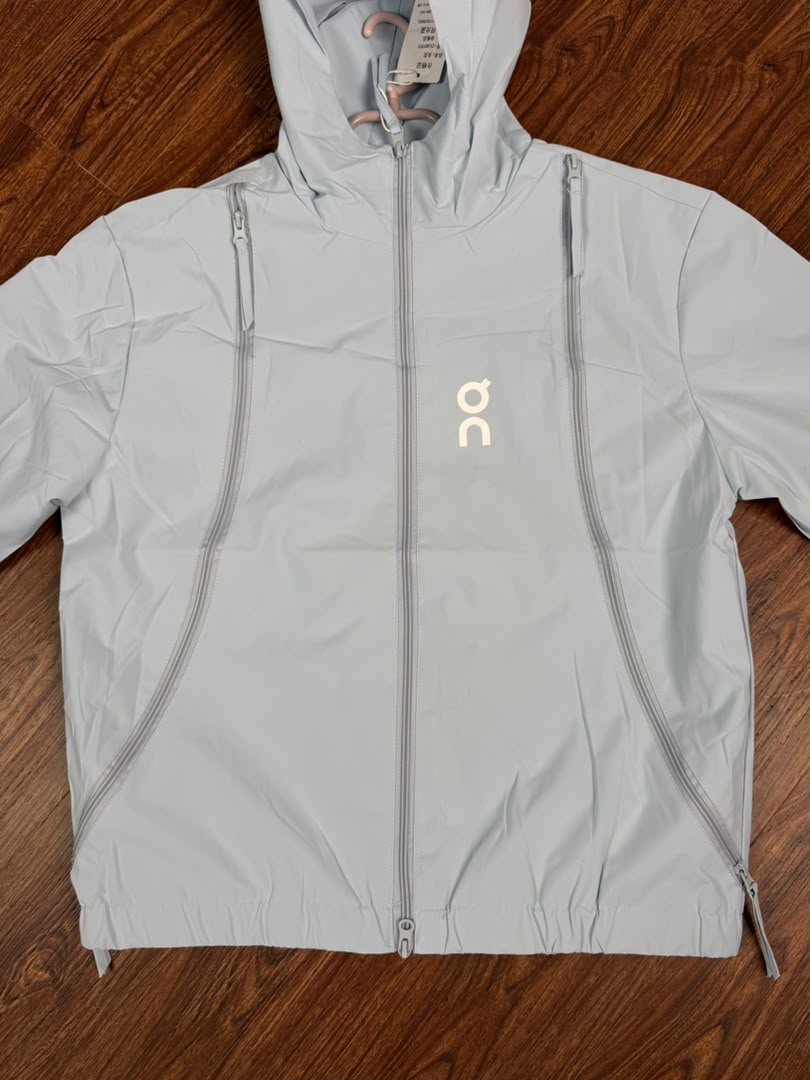 On Casual outdoor bleu ciel pastel