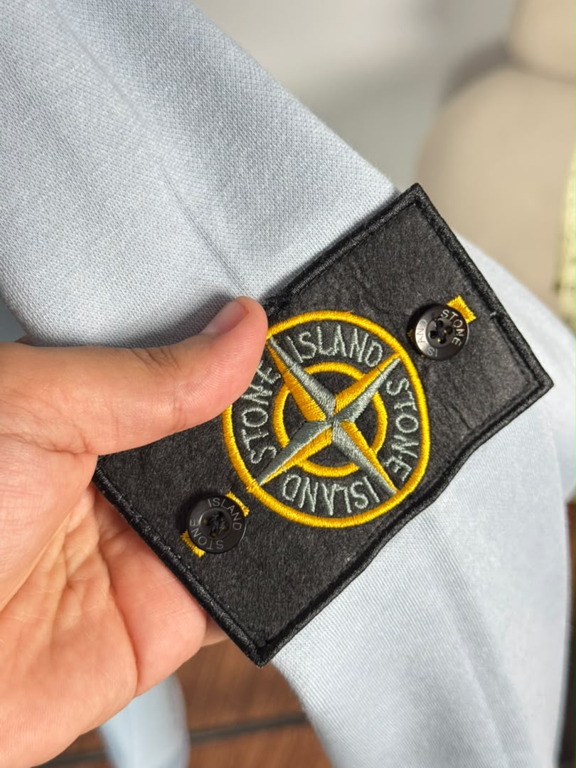 Hoody Stone Island bleu ciel