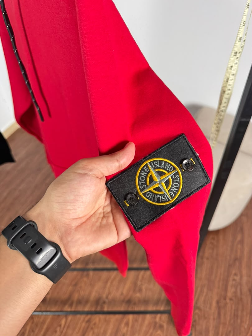 Hoody Stone Island rouge