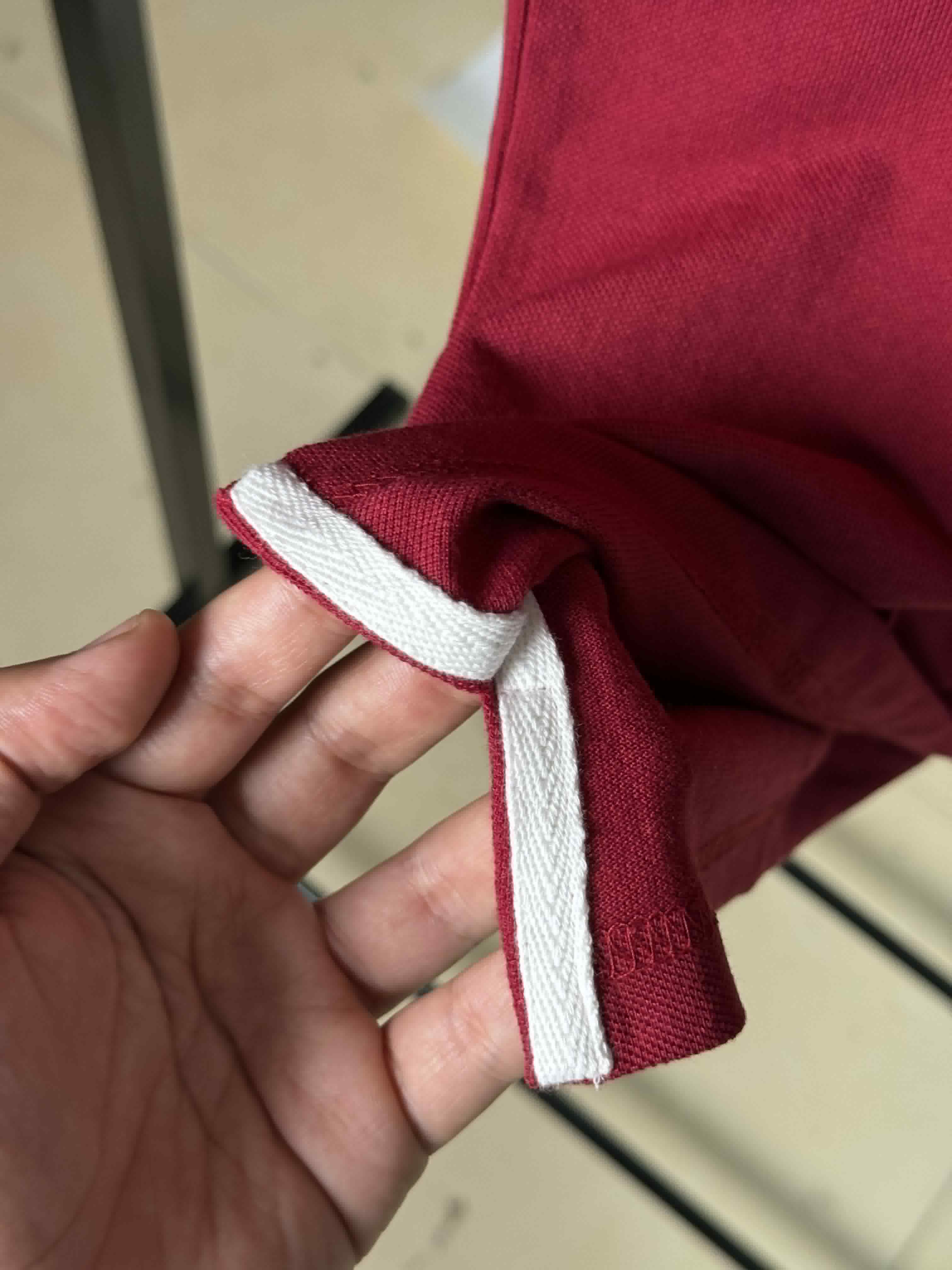 Polo lacoste 1  grena