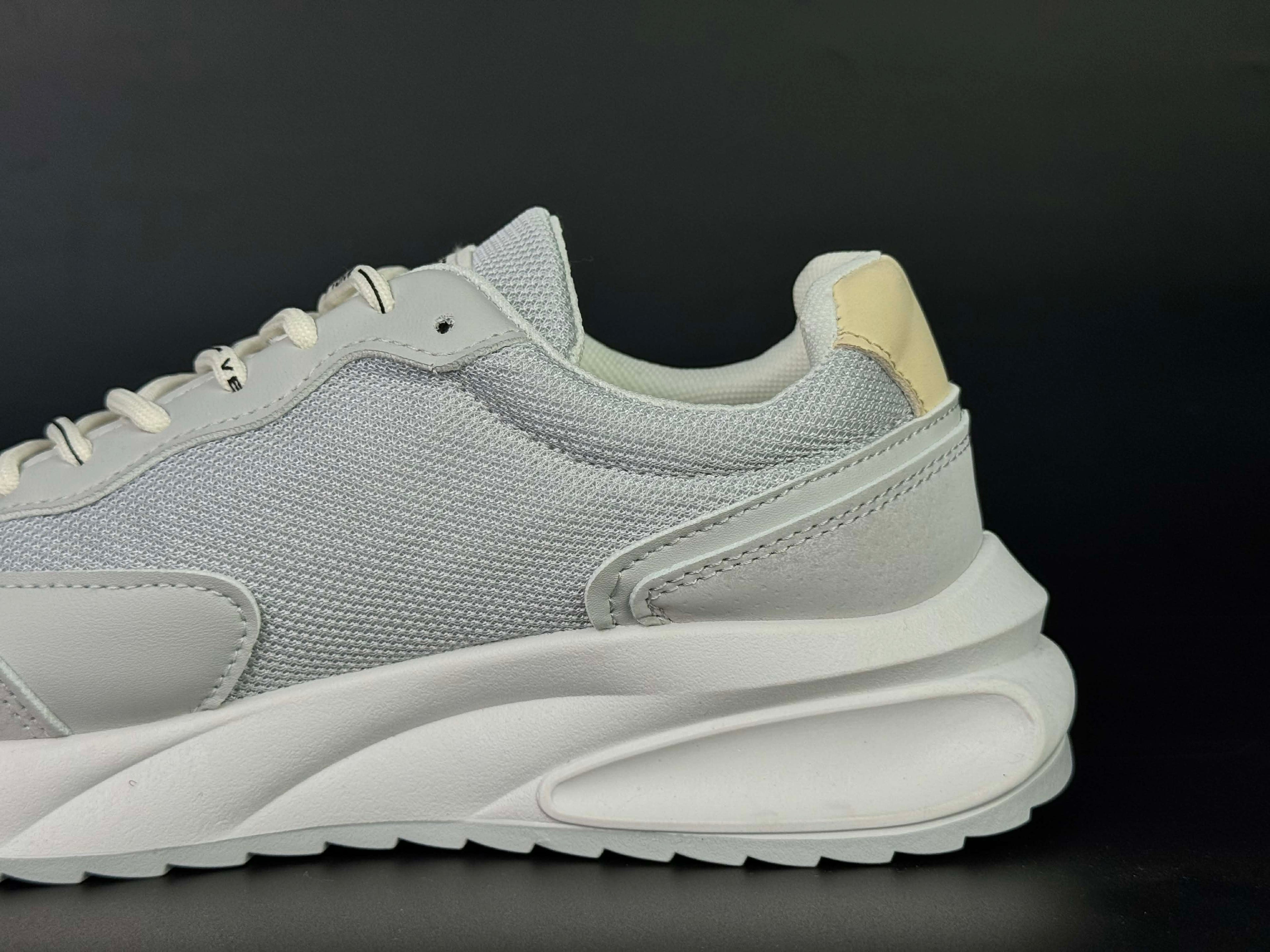 peak venom 2 gris/beige