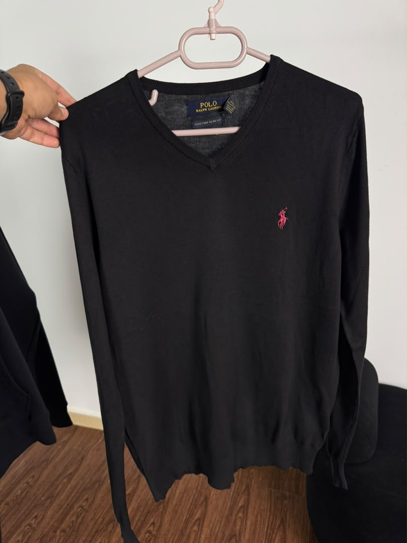 Photo réelle du pull Noir